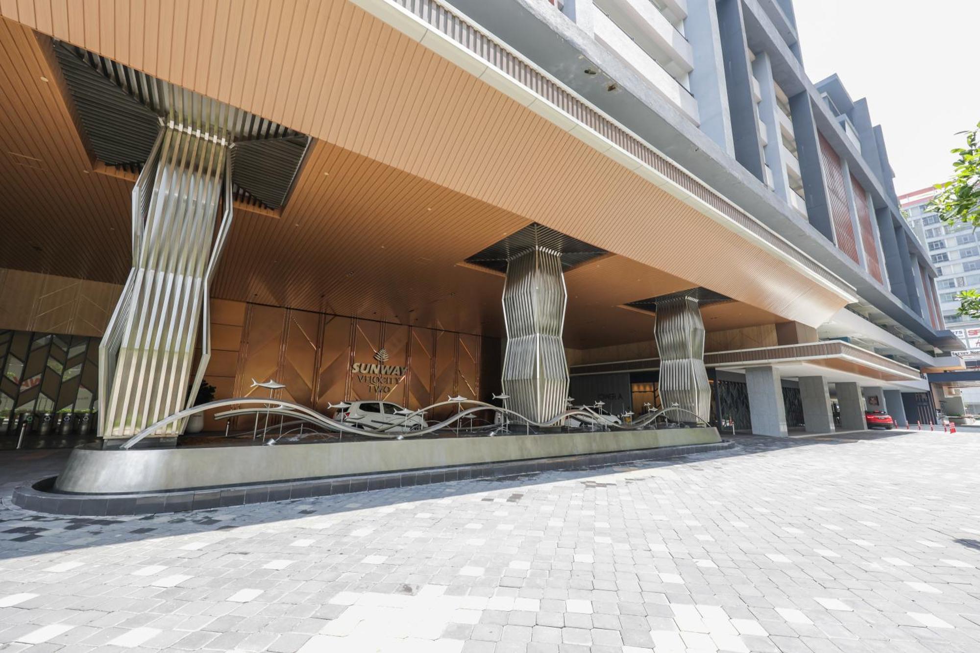 Sunway Velocity By Vivid * Kuala Lumpur