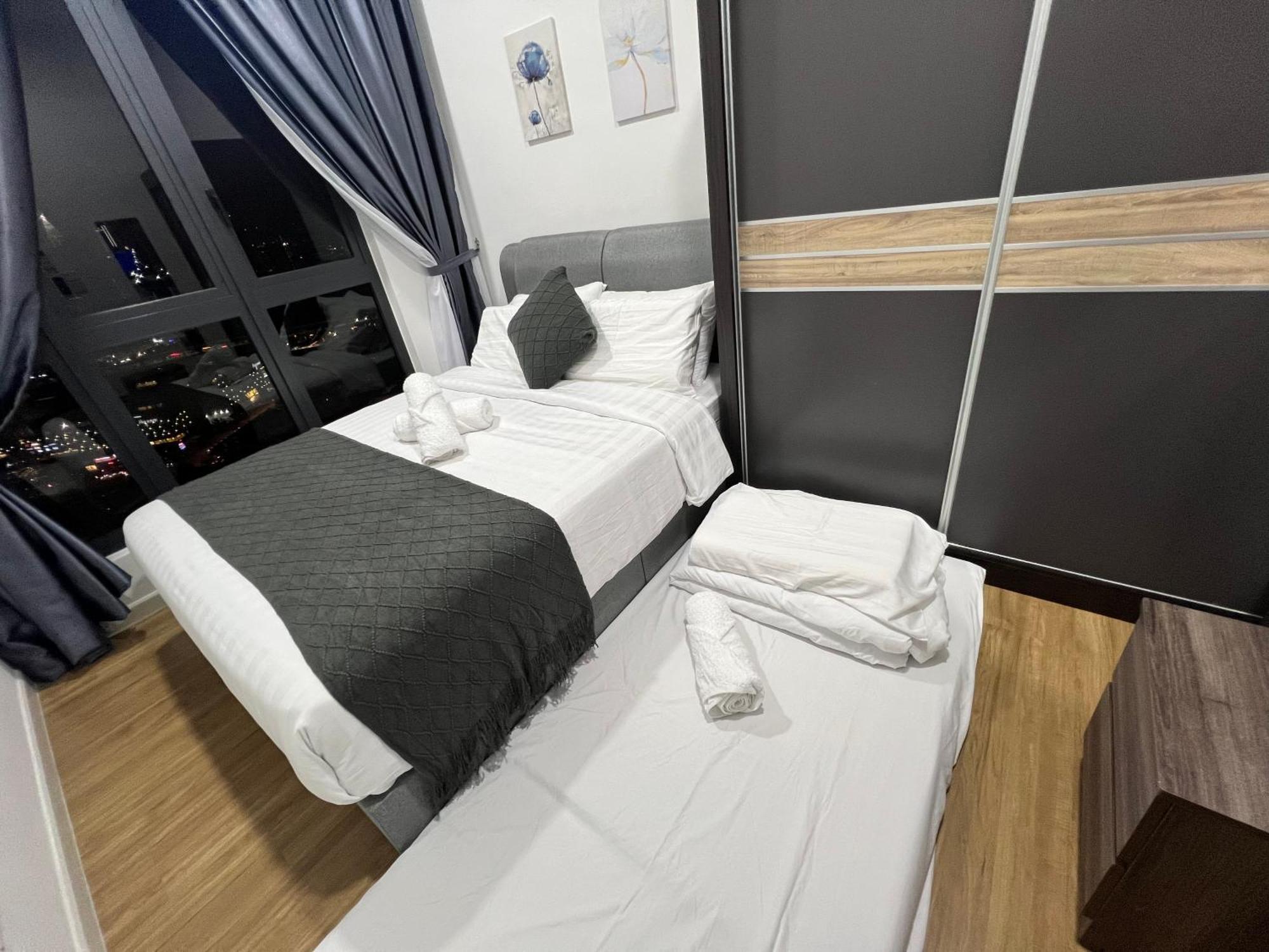 Sunway Velocity By Vivid Apartment